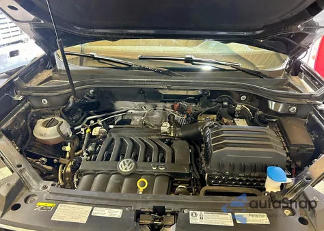 2018 Volkswagen Atlas z USA, uszkodzony, nr VIN 1V2HR2CA1JC512146